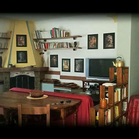 La Casa Degli Artisti