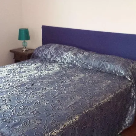 La Casa Degli Artisti Kwatera prywatna *
